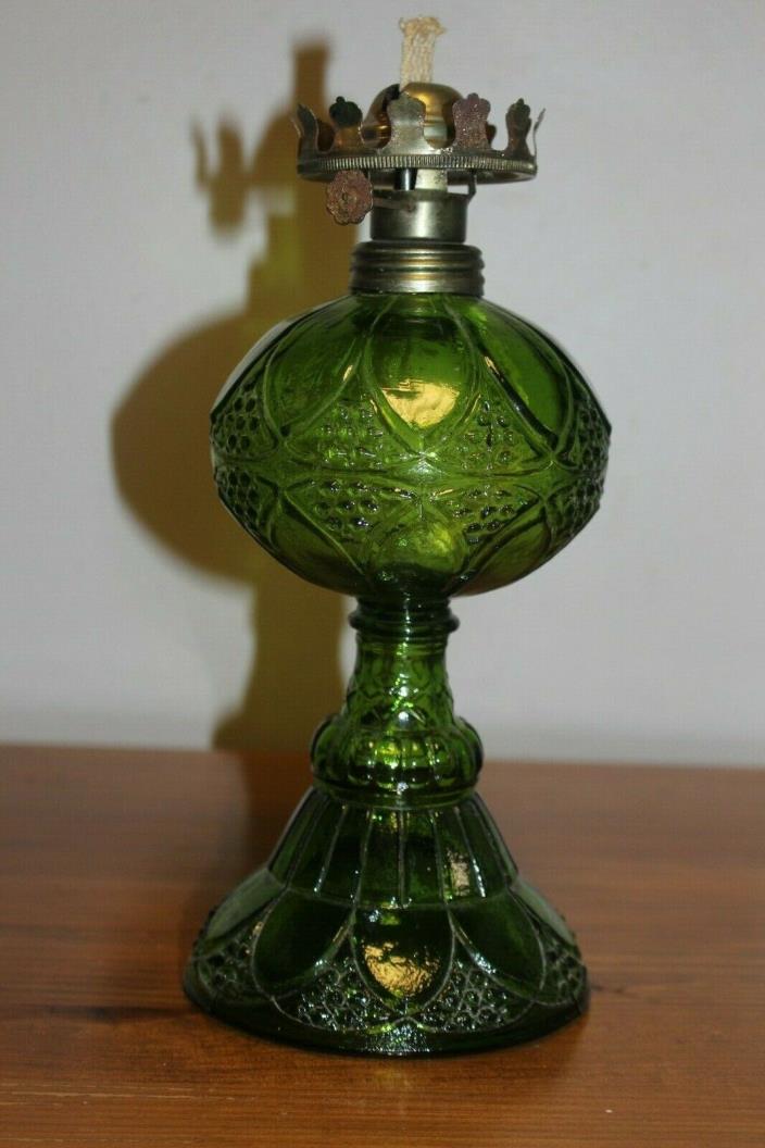 Vintage Green Glass Oil Lamp Made in Hong Kong 10