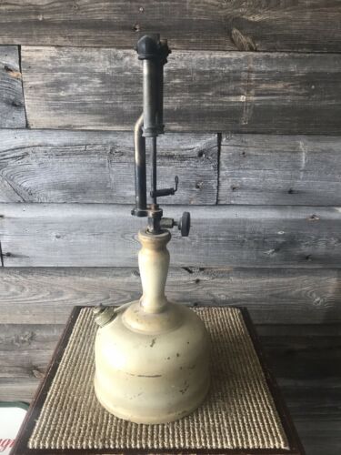 Vintage Coleman Lantern Lamp Brass Base Made In Canada 128C