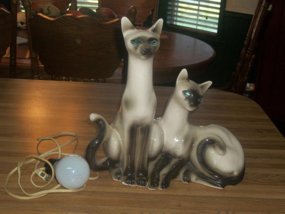 Vintage Mid-Century Modern Ceramic Siamese Cats TV Lamp likely Kron