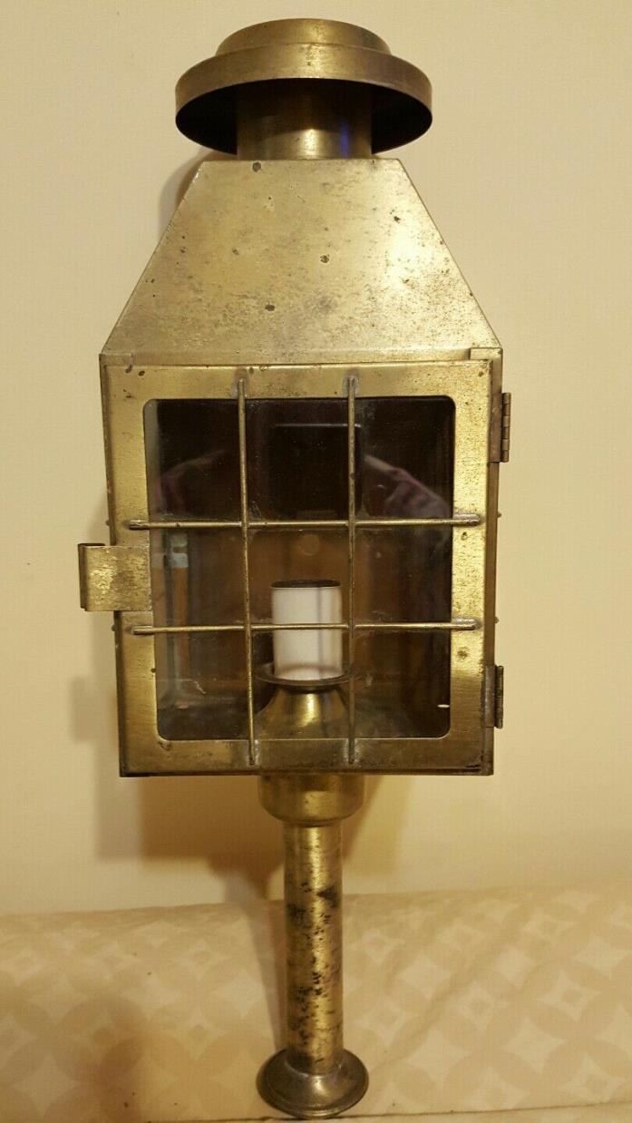 Vintage Underwriters Laboratories Electric Wall Lantern Metal Porch Lamp Sconce