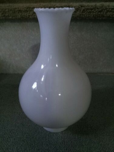 Vintage White Glass Ruffled Top Hurricane Lamp Oil Lamp Chimney Globe