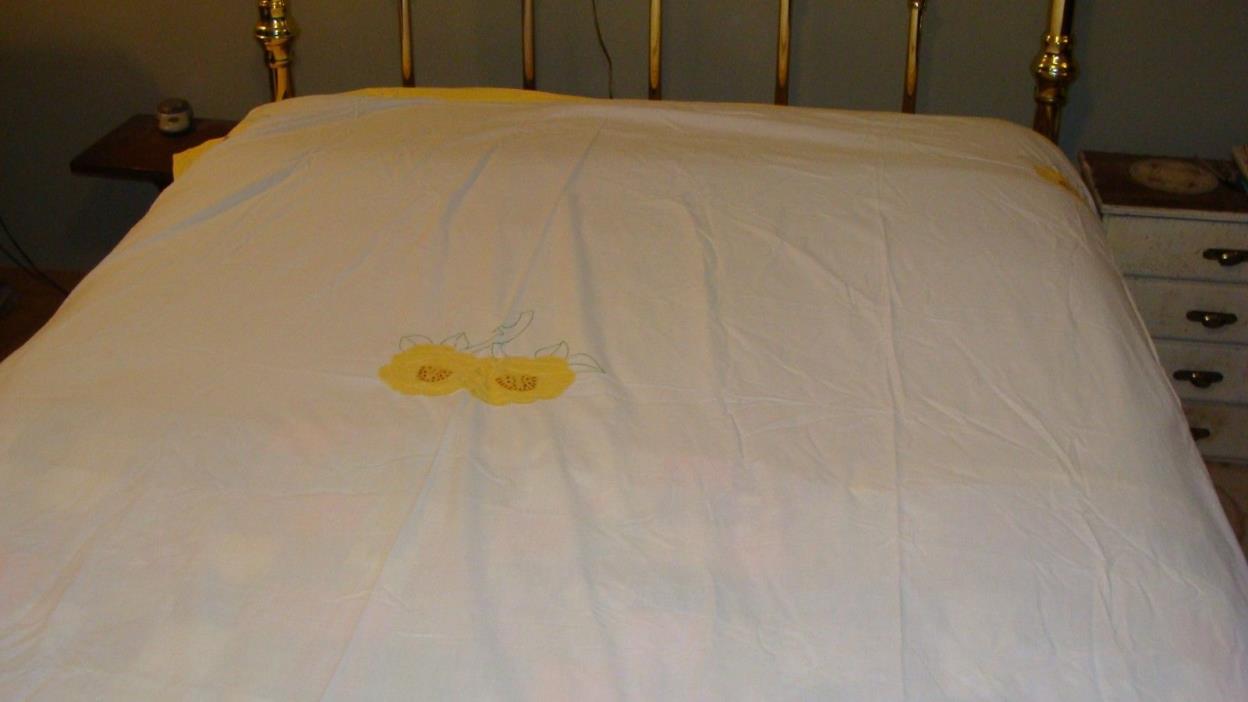 Vintage Hand Appliqued Tablecloth or Summer Bed Cover Bedspread 84
