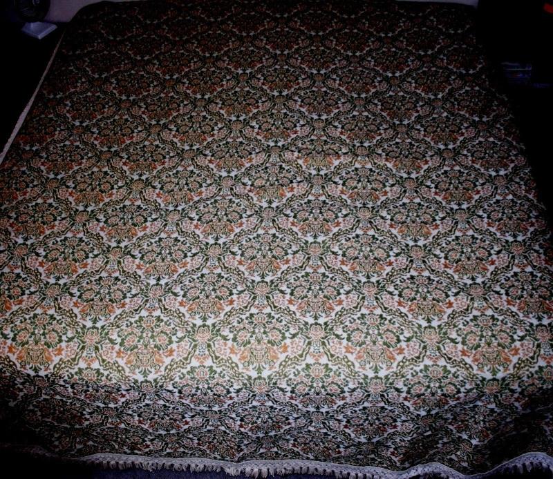 VTG Bedspread Tapestry Brocade Damask Coverlet  81 X 101 NM  Gold Avocado White