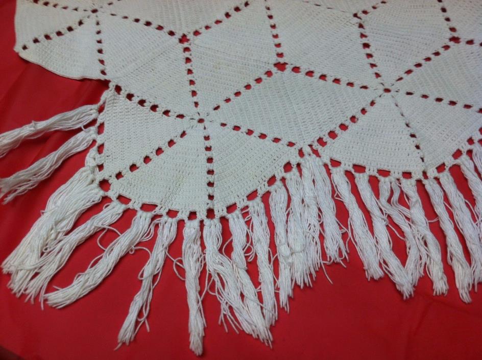 Vtg Handmade Crochet Bedspread Tablecloth Star Pattern Pinwheel Heavy Fringe