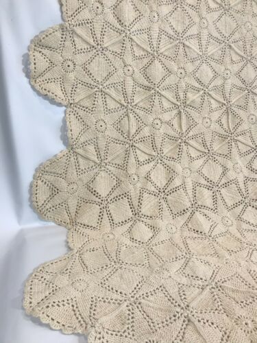 Vintage Cream ecru Cotton Crochet lace  Bed Coverlet Bedspread stars 79 X 80