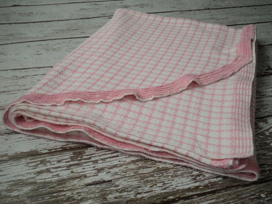 Vintage MORGAN JONES Twin Bedspread w Chenille Border Pink White Grid Squares