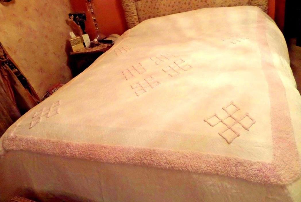 VINTAGE LIGHT-WEIGHT PINK COTTON FULL-SIZE 96X106 BEDSPREAD W/CHENILLE ACCENTS