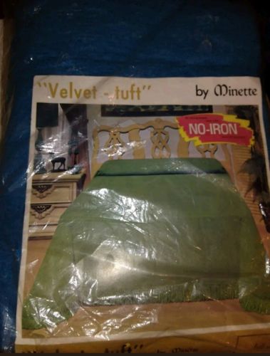 Vintage Minette Bedspread Blanket Teal  Turquoise Twin Fringe Velvet Tuft USA