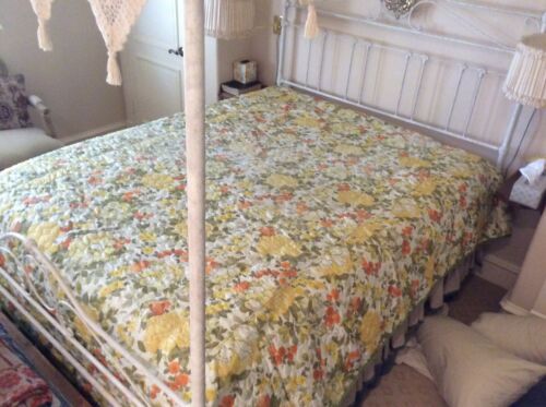 Vtg  RETRO Green Floral Quilted Bedspread Coverlet  Full/Queen  100x82.  1970’s