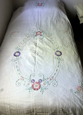 Vintage white seersucker Hand Embroidered Twin Bedspread Coverlet floral 81 x 76
