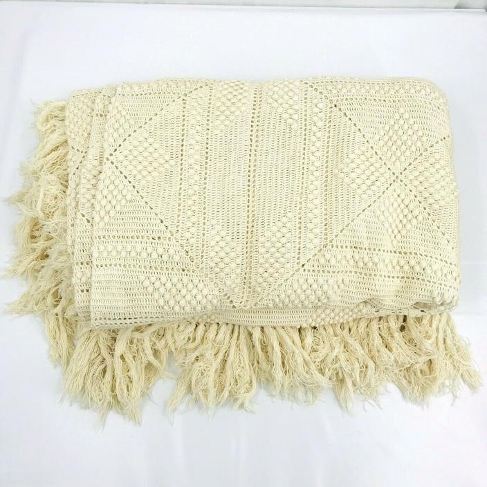 VTG Ivory Crochet Quilt/Bedspread Chevron Star with Popcorn Stitch 125” X 92”