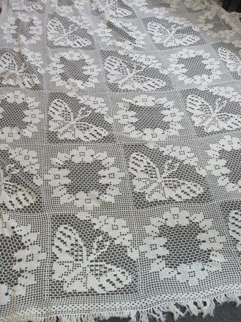 Vintage White Cream Handmade Crocheted Full Size Bedspread