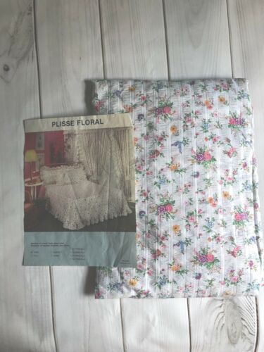 Plisse twin bedspread Floral machine washable poly cotton lightweight NEW