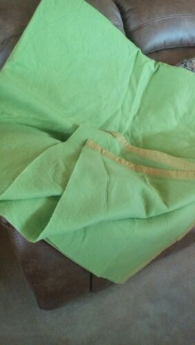 Vintage lime green Full Size 100% Acrylic fiberwoven blanket