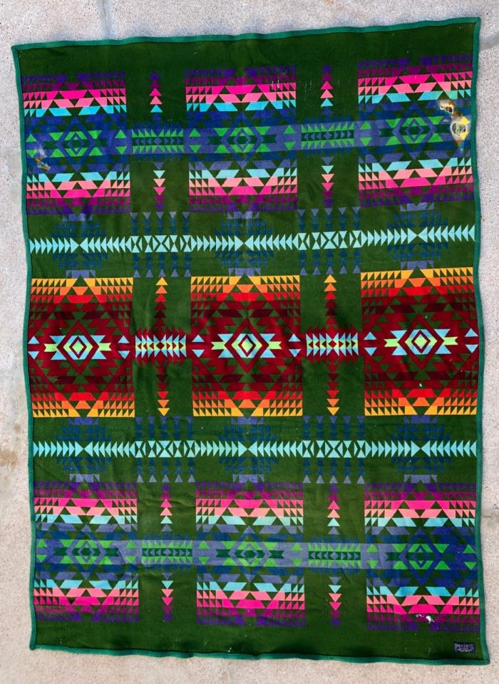 Vtg. Pendleton Beaver State Wool Indian Blanket 72”x53” Bright Colors Dark Green