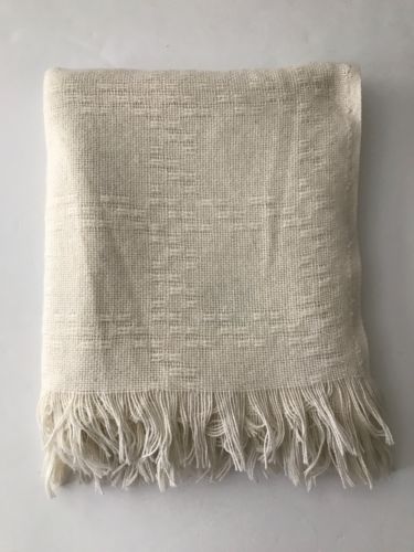 Vintage FARIBO Throw Blanket Ivory Wool Fringe 55