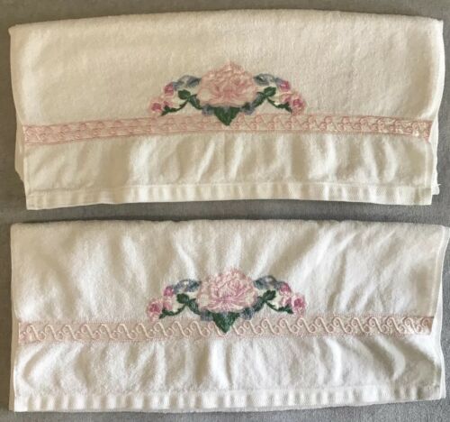 2 JC Penney Bath Towels White Embroidered Pink Rose Flower Cotton Vintage