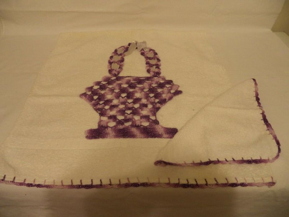 Vntg Bath Set Towel /Cloth Applique Crocheted Basket Hearts Ribbon Turkey Stitch