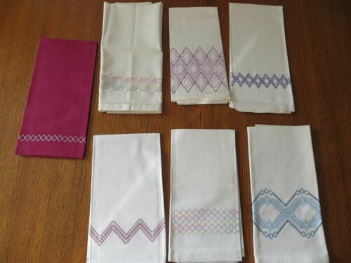 Lot of 7 Vintage Guest Hand Boudoir Towels Swedish Huck Embroidery UNUSED