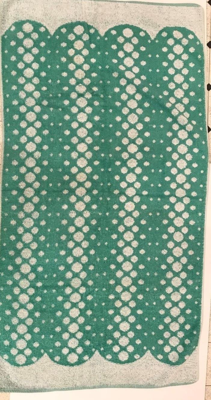 vintage 1960's bath towel green with white circles, Muscogee