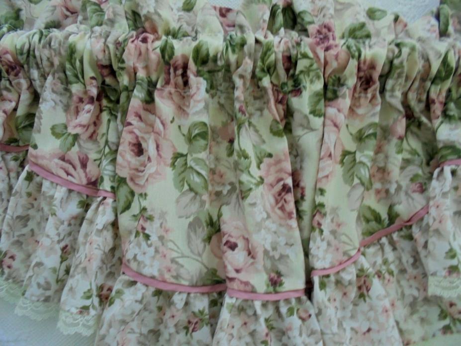 Vintage SPRINGS Valance Pale Pink Roses - Pole Top - Ruffles Lace  84 x 20  EUC