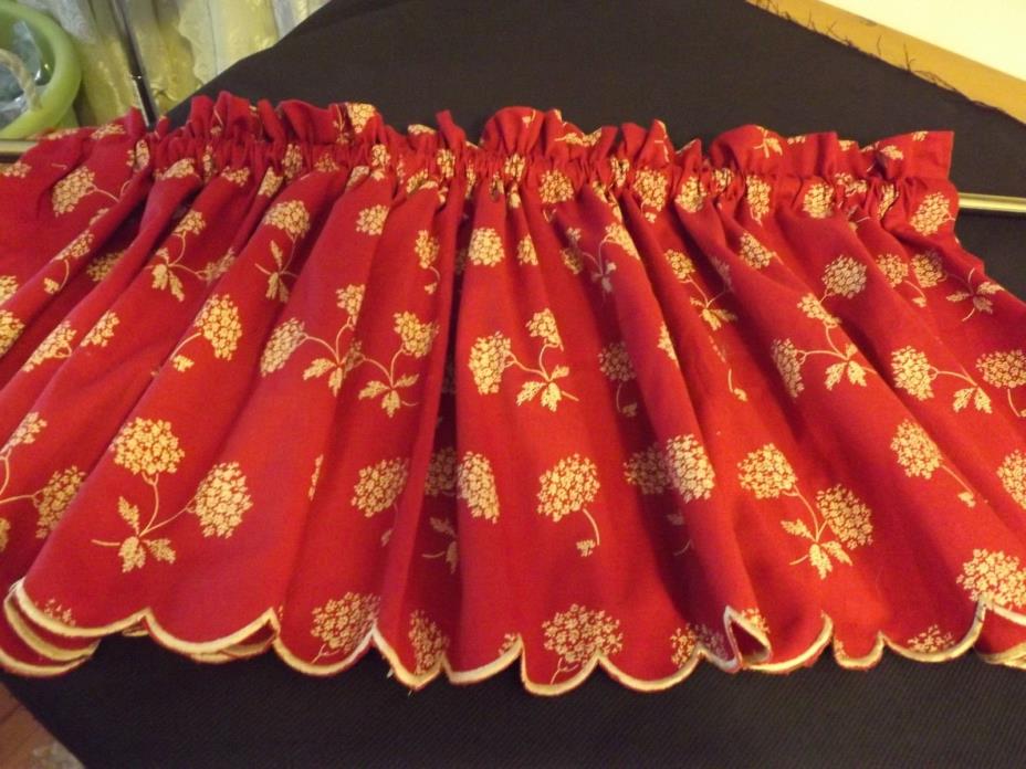 LOUIS HORNICK CRANBERRY RED VALANCE GOLD FLORAL SCALLOPED HEMLINE 58Wx15.5