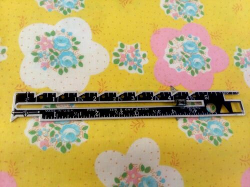 Vintage Unopened Feedsack Fabric 20x18 Yellow w. blue pink flowers
