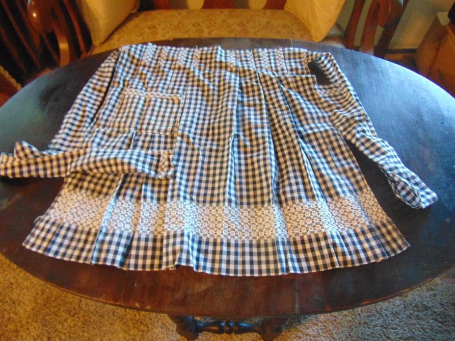 vintage aprons for women cross stitch black / white