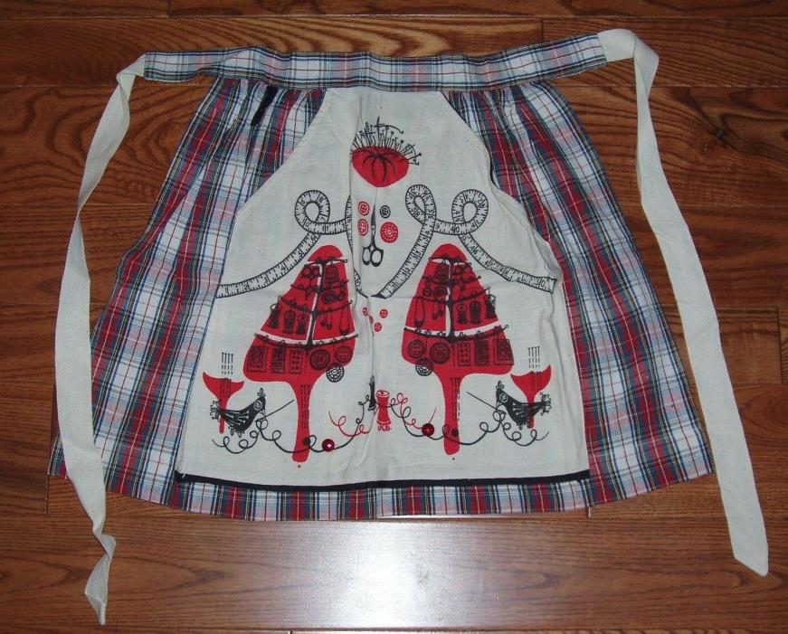 Lot #19 Fantastic Ladies Vintage Half Sewing Apron in Plaid Pattern