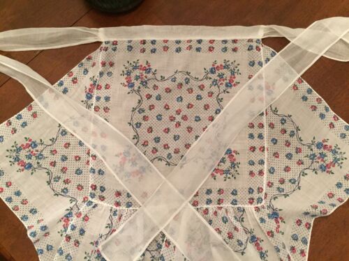 Lovely Vintage Hankie Apron: White, Pink, Blue Floral (RF249)