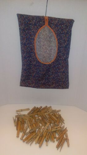 Vintage Clothes Pin Bag Wood Wire Hanger with 64 Wood Clothes Pins *G*