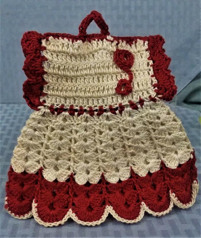 VINTAGE COLLECTIBLE HAND CROCHETED DRESS POT HOLDER/TRIVET WHITE W/RED TRIM