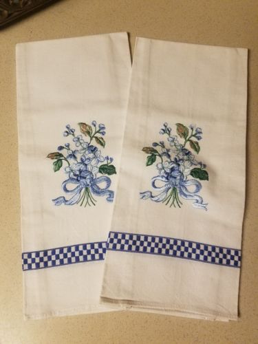 VINTAGE SET OF 2 EMBROIDERED DISH TOWELS 100% COTTON FLOWERS