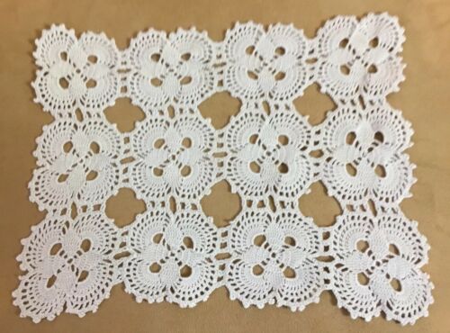Vintage Hand Crocheted Rectangle Doily, Very Light Beige, Flower Design