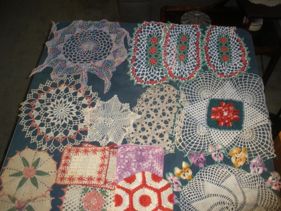 lot of 12 doilies and hand made hot pads