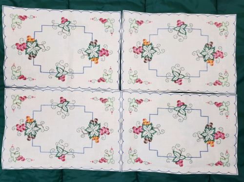 4 Matching Vintage Colorful Hand Embroidered Doilies Runners Placemats 11