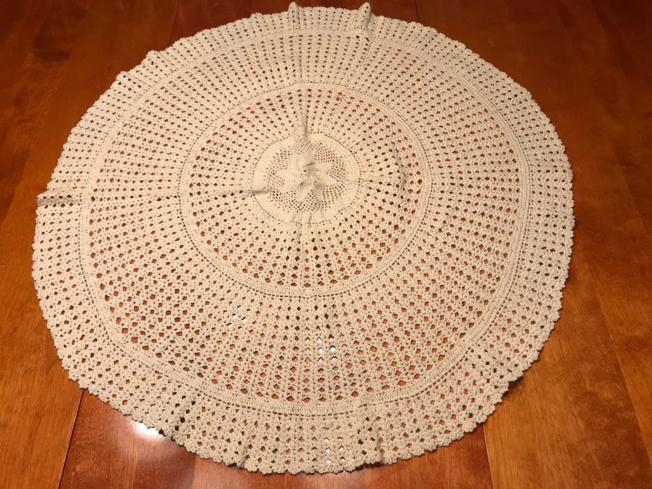 Vintage Ivory Hand Crochet  Table Runner Table Topper