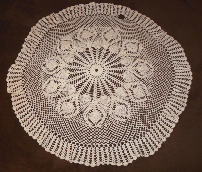 Vintage Hand Crochet Lace Round Table Topper ~  Small Tablecloth 26