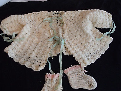 Vintage size 0-3 mnth old baby doll handmade Crochet sweater booties cream pink