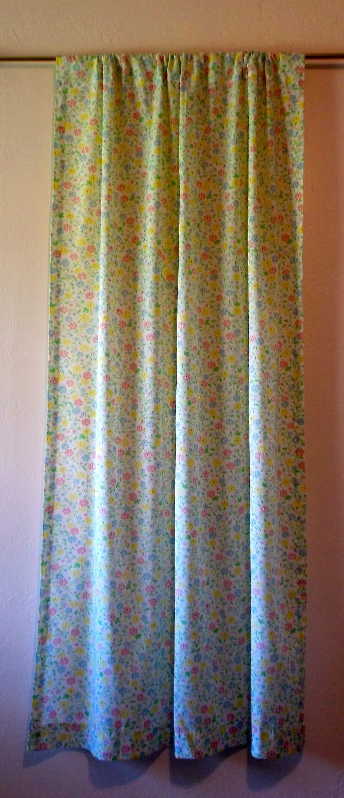 Sears 4 Curtain Panels Vintage 70s Bright Floral 24