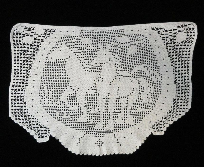 Vintage HAND CROCHET Crocheted ANTIMACASSAR Chair Back Topper Protector - HORSES