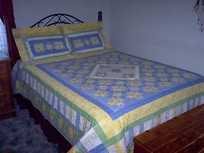 Hand Made Sunshine Star King/Queen Quilt with Shams 91x100