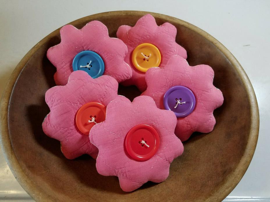 Vintage cutter quilt flowers bowl fillers baby photo props pink with buttons