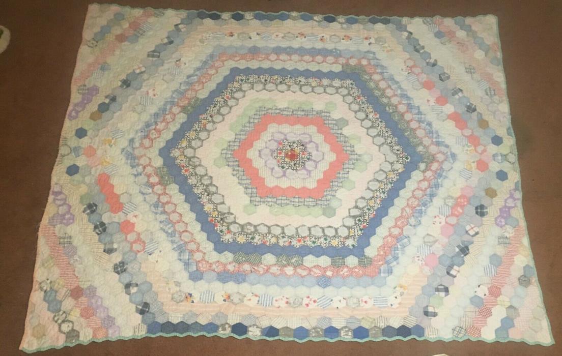 Vintage Octagon shapes handmade quilt pastel colors 67 1/2