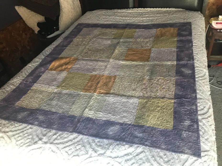 VTG HAND MADE PURPLE SPRING QUILT QUILTED LAP BLANKET THROW 48X56 BABY BLANKET