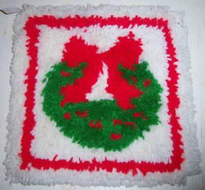 Vintage Christmas Wreath Latch Hook Rug / Banner / Pillow Completed Hand Made