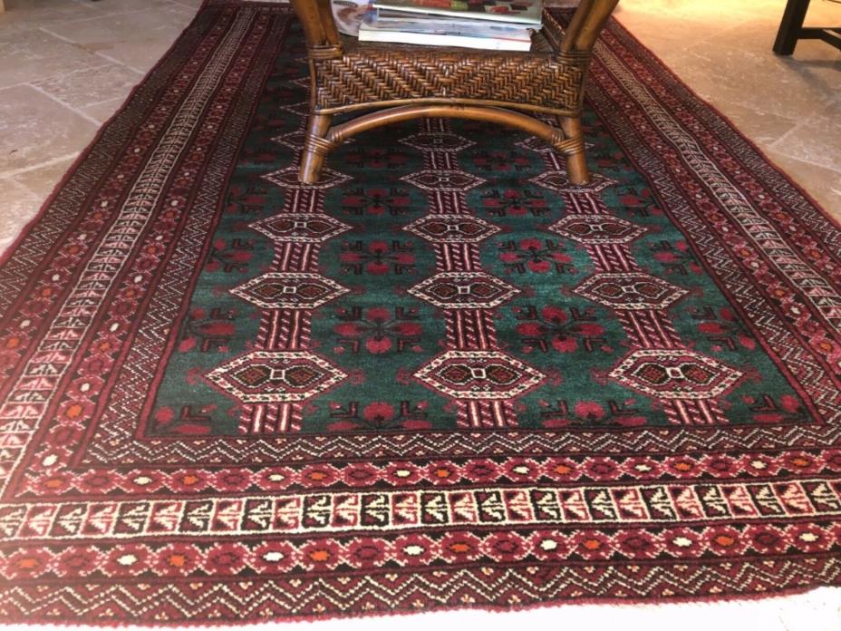 Iranian hand woven Carpet 4’ X 7’