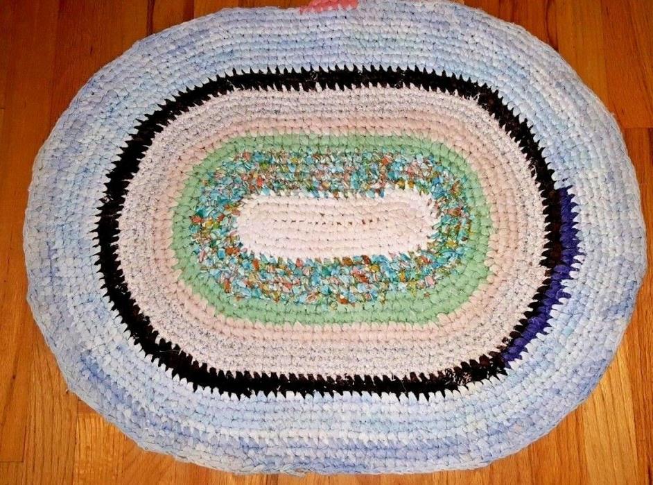 VINTAGE HAND CROCHETED BRAIDED RAG RUG OVAL BLUE GREEN WHITE BROWN 24 X 30