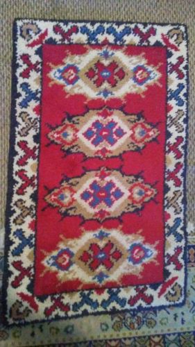 Designer RUG Handwoven carpet Merry Morocco  Red White & Blue original