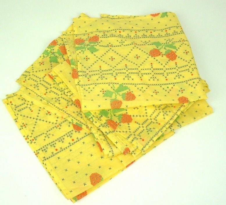 Vtg Handmade Cloth Fruit Strawberry Napkins Yellow Kitchen kitsch 16.5 x 17 6 pc